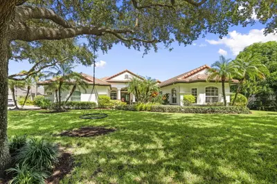 201 SW WIREGRASS Court, Palm City – Single Family Residence for sale