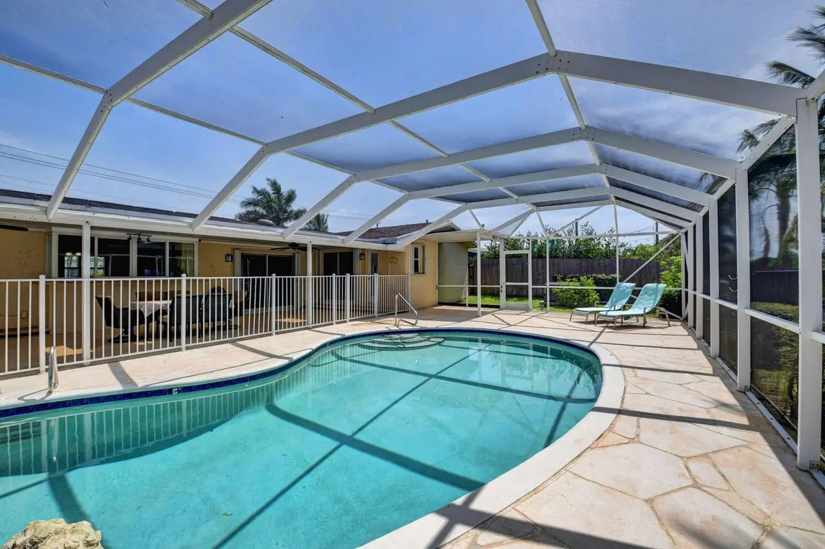 1086 SW 28th Avenue, Boynton Beach, FL – photo 1
