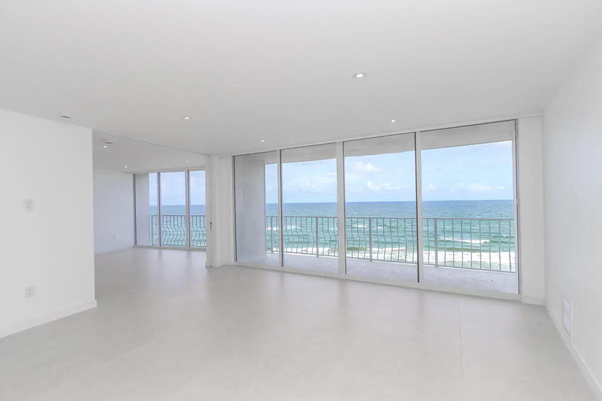 2774 S Ocean 802-7 at 2774 S Ocean Boulevard 802, Palm Beach