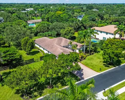 3599 Juniper Lane, Davie – Single Family Residence for sale