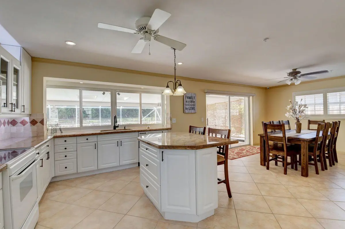 1086 SW 28th Avenue, Boynton Beach, FL – photo 8
