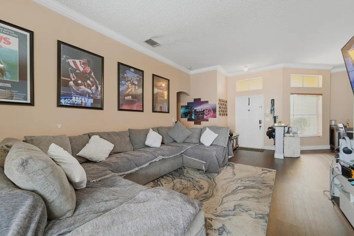 6801_Las_Colinas_Lane_Greenacres_009 at 6801 Las Colinas Lane, Lake Worth