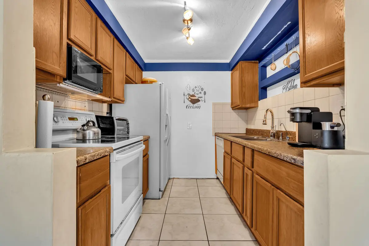 FPP00106 at 6872 NW 26TH Court, Sunrise