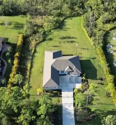 8036 Spendthrift Lane, Port St. Lucie – Single Family Residence for sale