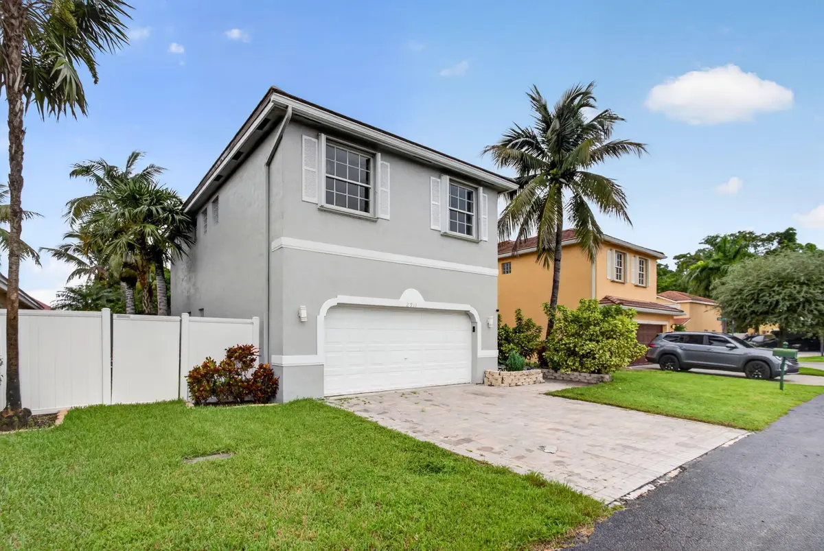 3-web-or-mls-2911-5 at 2911 E SABLE Circle, Margate