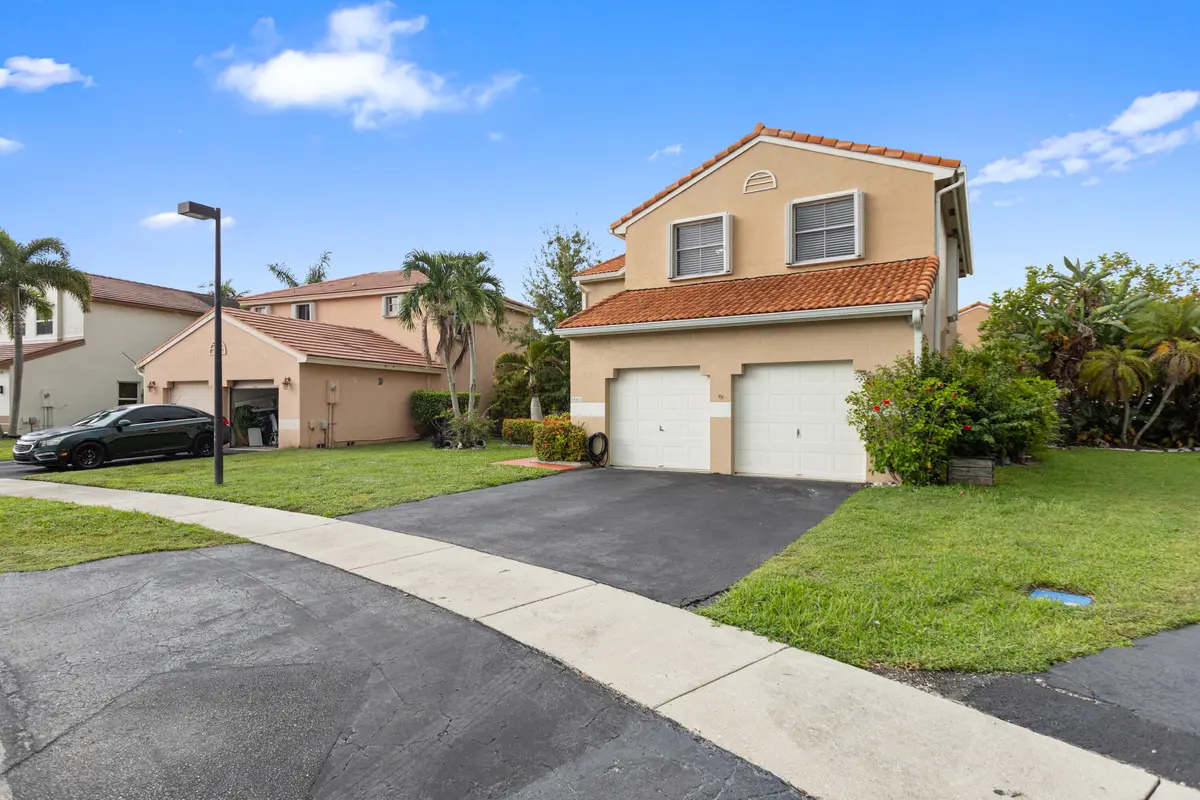 18413 NW 20th Street, Pembroke Pines, FL – photo 4