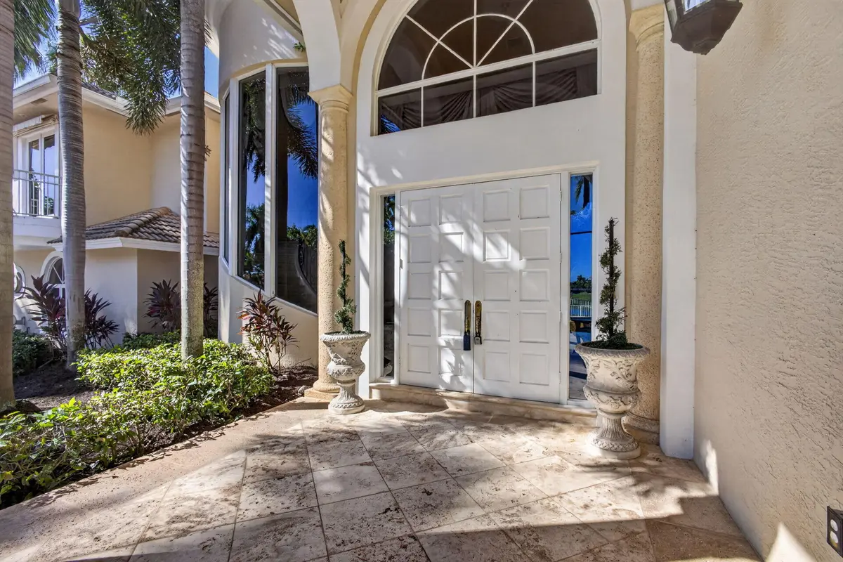 Front of Home at 10248 Heronwood Lane, West Palm Beach