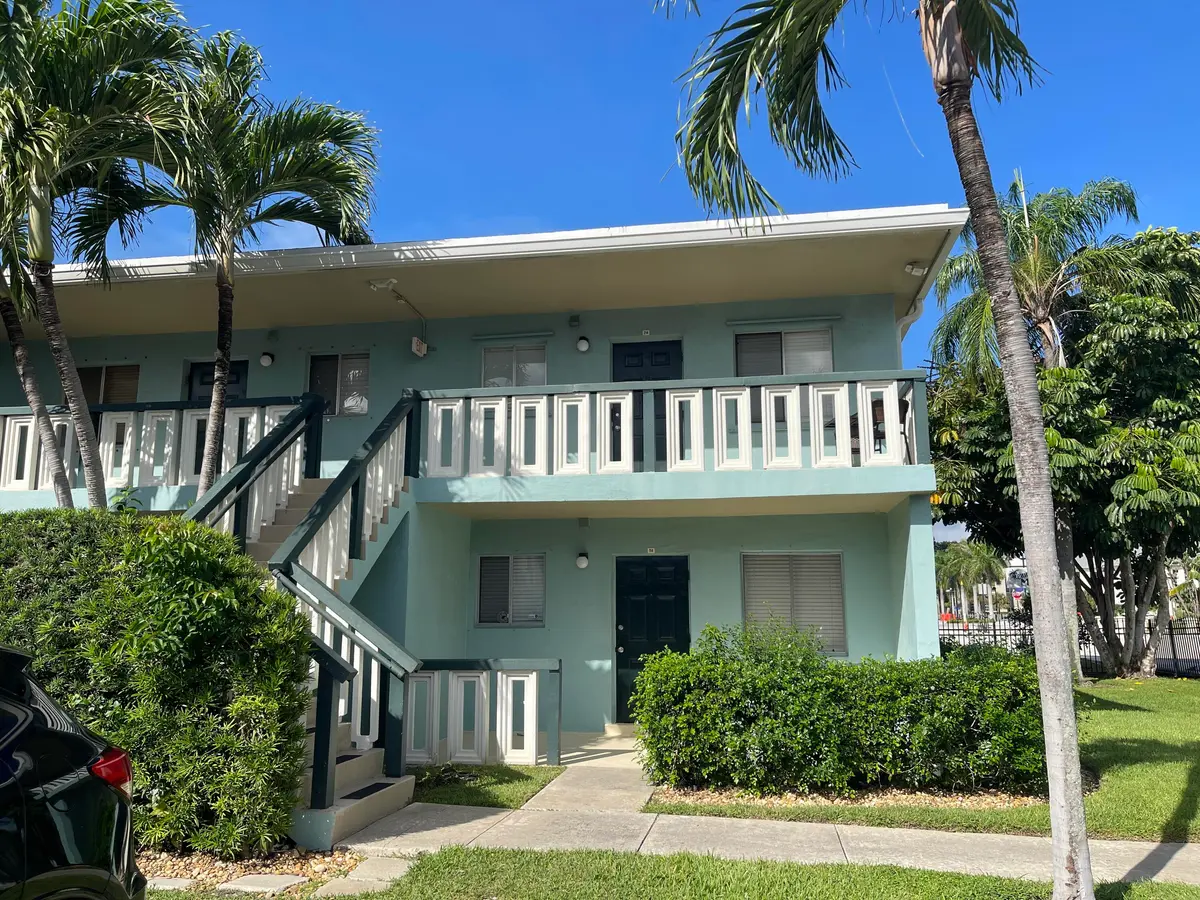 IMG_1455 at 306 E OCEAN Avenue 114, Boynton Beach