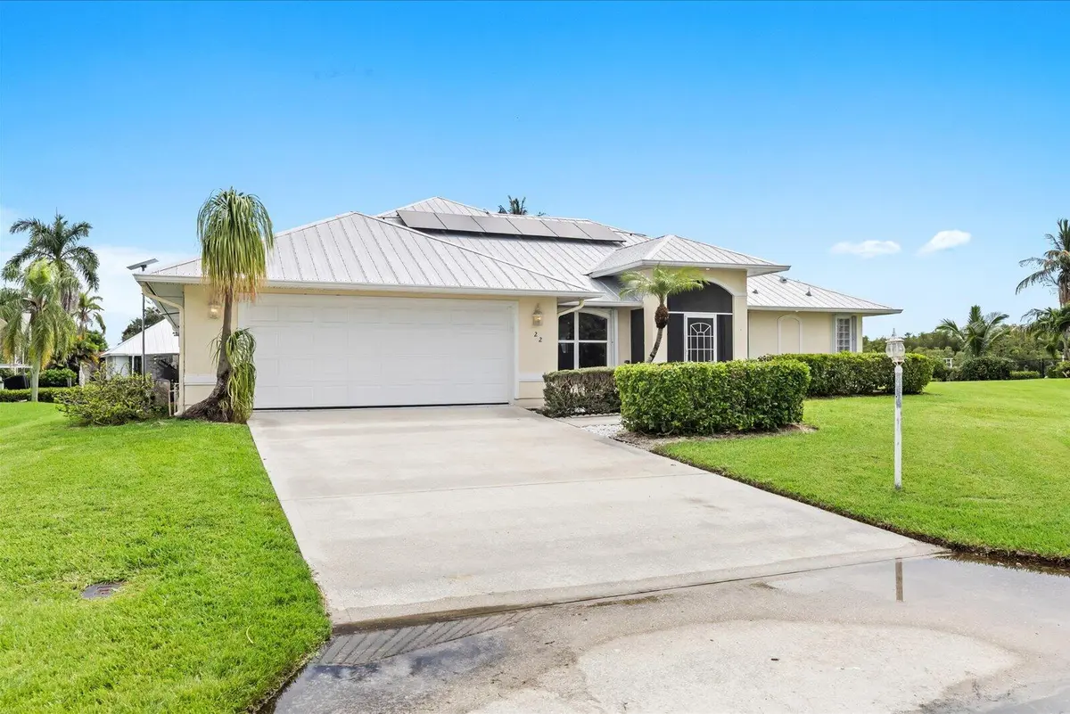 Front of House at 122 Queen Frederika Court, Hutchinson Island