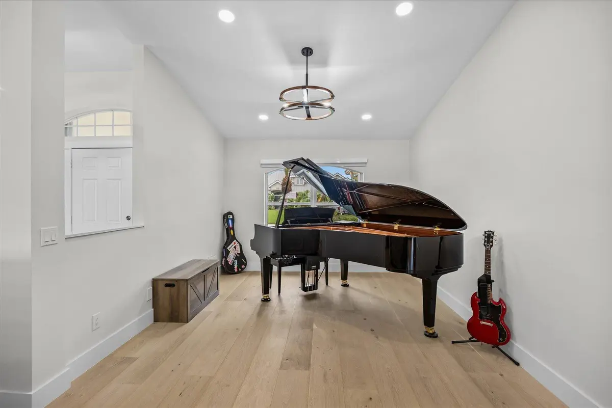 Entertainment at 122 Queen Frederika Court, Hutchinson Island