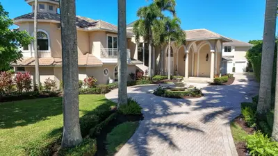10248 Heronwood Lane, West Palm Beach – Single Family Residence for sale