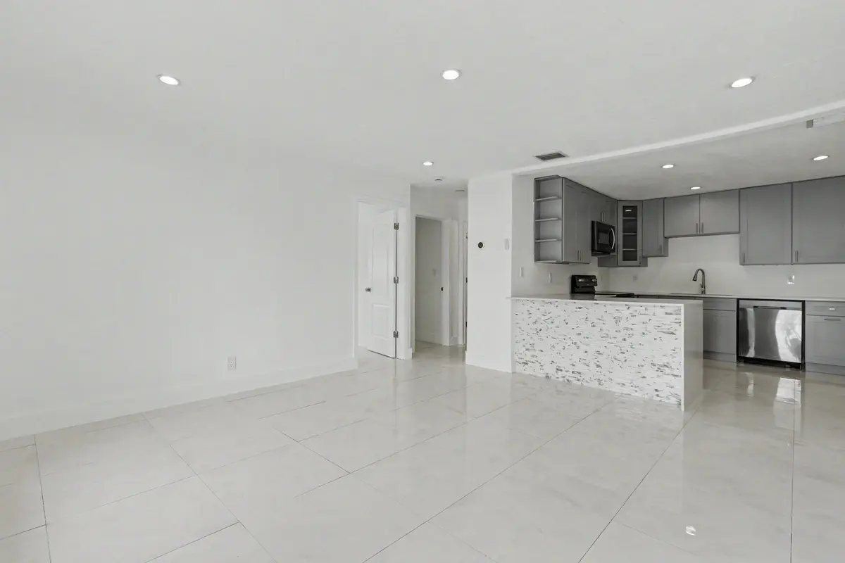 6320-13 at 6320 ADAMS Street, Hollywood