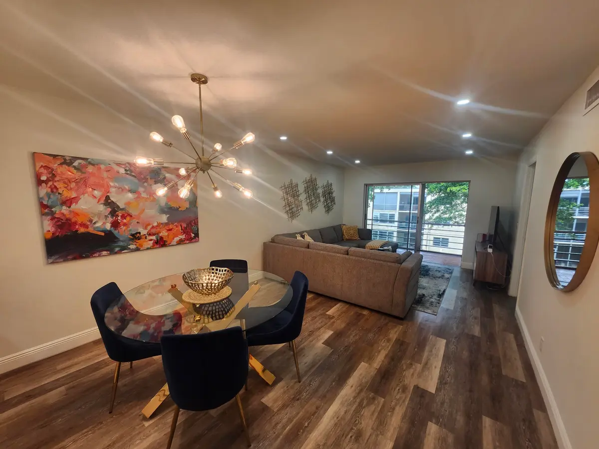 351 Cambridge Road 311, Hollywood, FL – photo 5