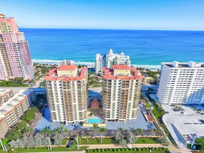 2011 N OCEAN Boulevard 302, Fort Lauderdale – Condominium for sale