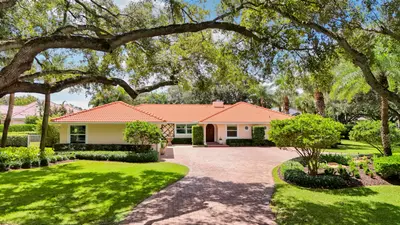 18456 SE Heritage Oaks Lane, Tequesta – Single Family Residence for sale