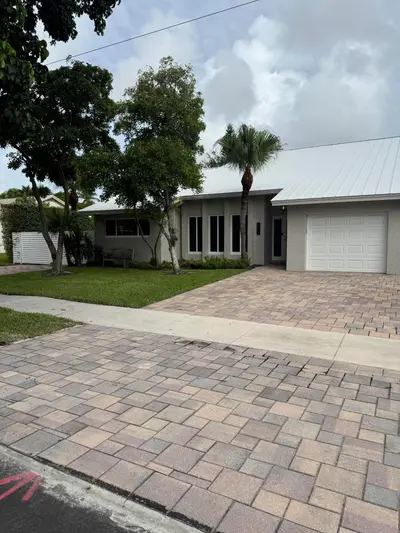 355 SE 7TH Street, Dania Beach – Single Family Residence for rent