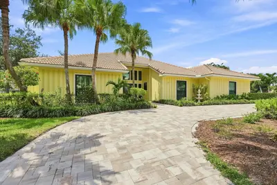 1 Wycliff Road, Palm Beach Gardens – Single Family Residence for sale