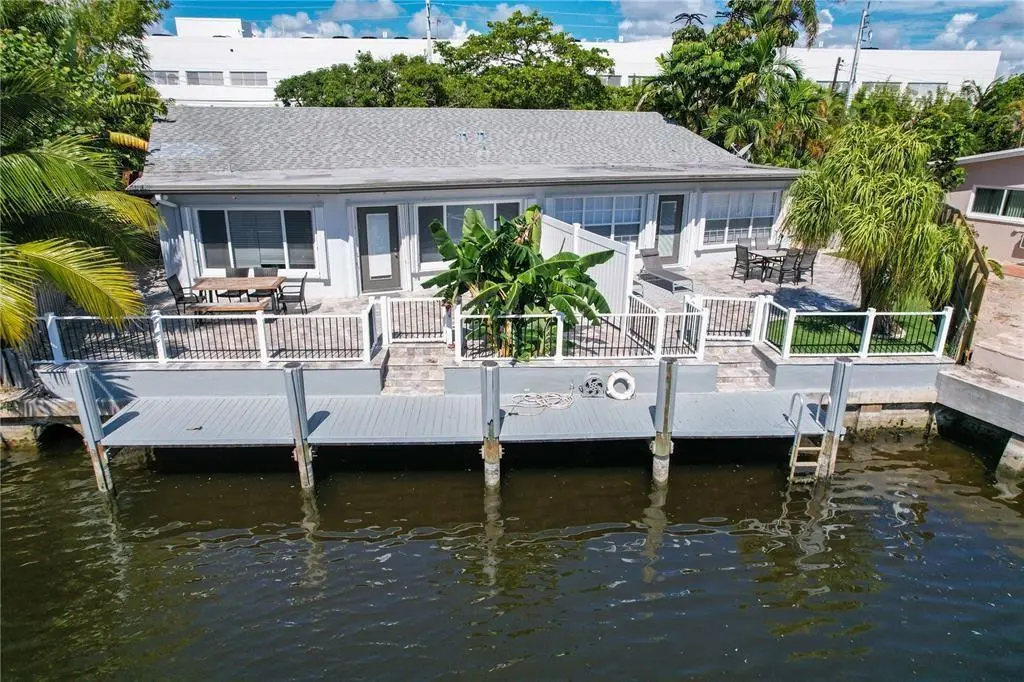 Photo 3 at 5720 NE 27th Avenue, Fort Lauderdale