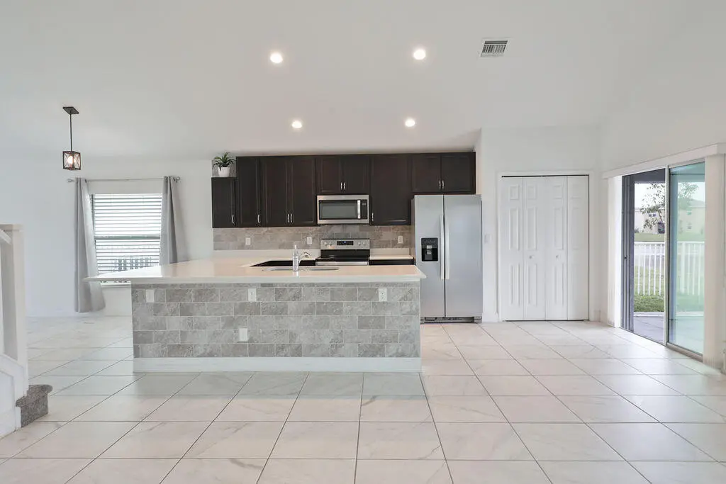 IMG_8517 at 9725 Starboard Drive, Fort Pierce