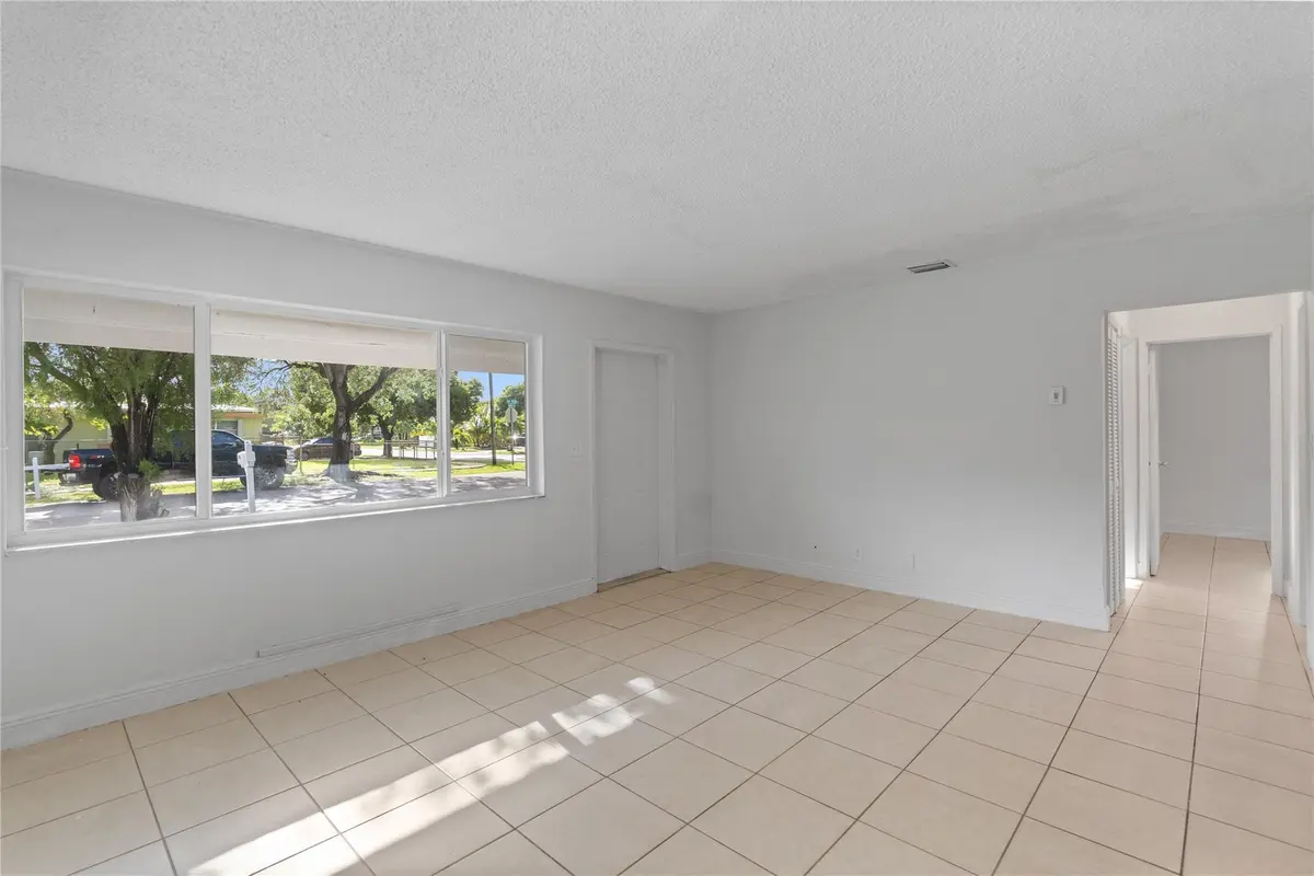 Photo 2 at 2001 NW 14TH Avenue, Fort Lauderdale