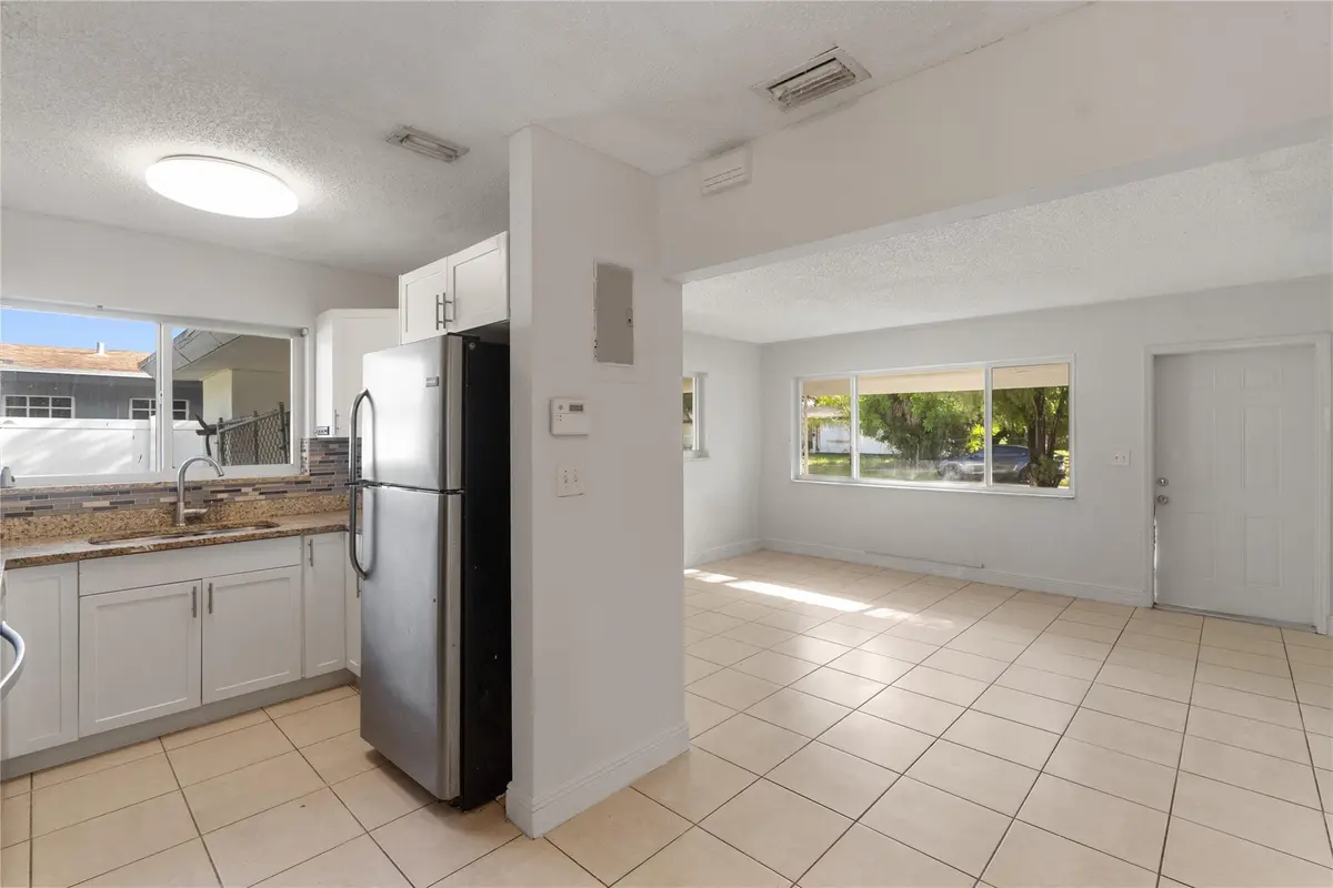 Photo 18 at 2001 NW 14TH Avenue, Fort Lauderdale