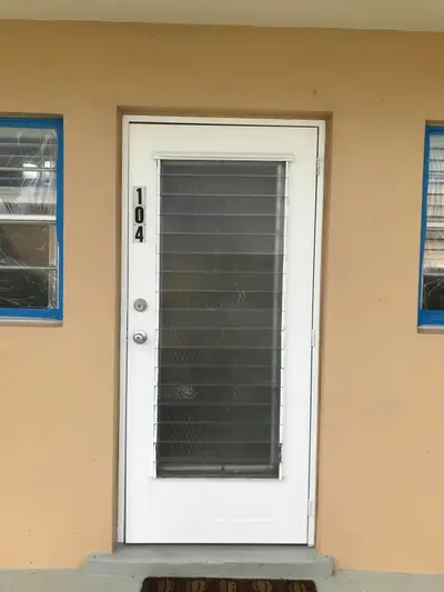 2102 NE 1ST Way 104, Boynton Beach – Condominium for sale