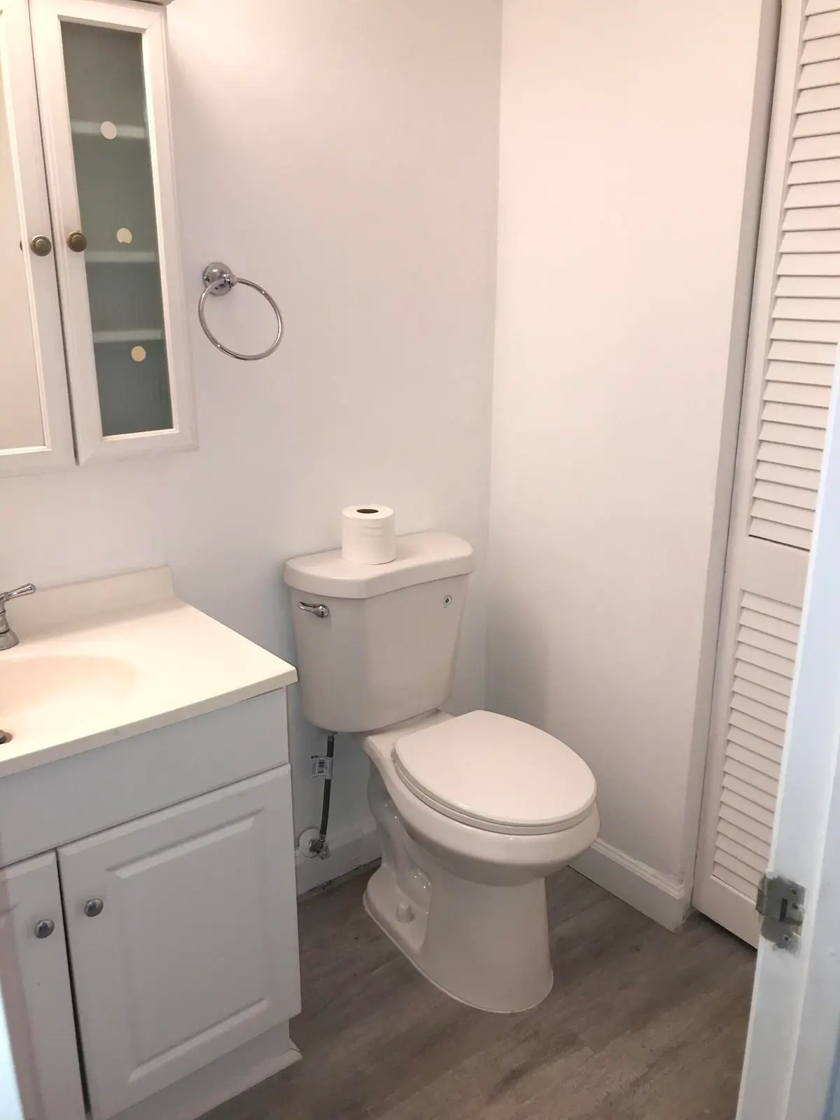 Half Bath at 2102 NE 1ST Way 104, Boynton Beach