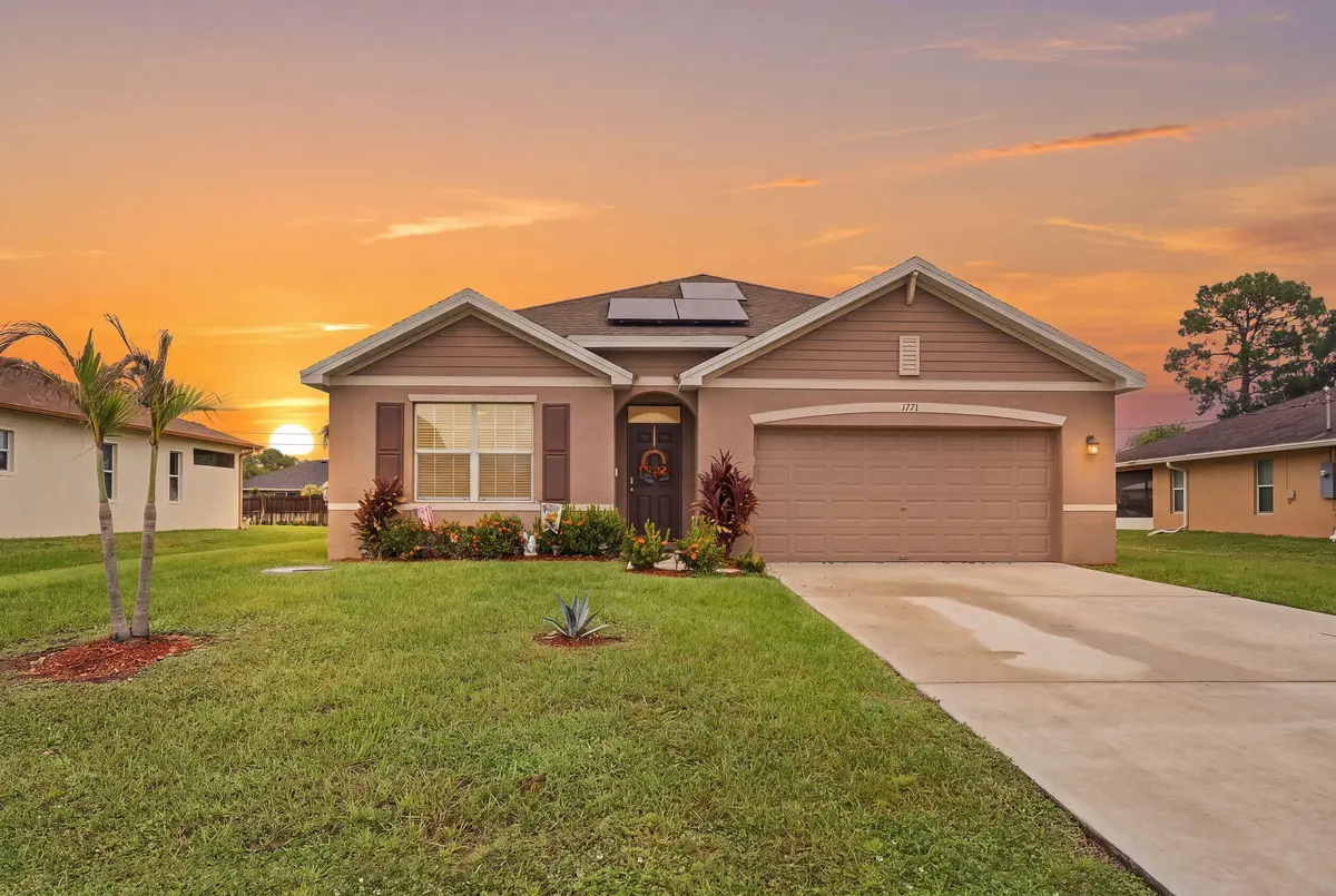 DSC00069_twilight_bd5b353e at 1771 SW LOFGREN Avenue, Port St. Lucie