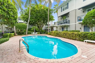 2243 NE 9TH Avenue, Wilton Manors – leased