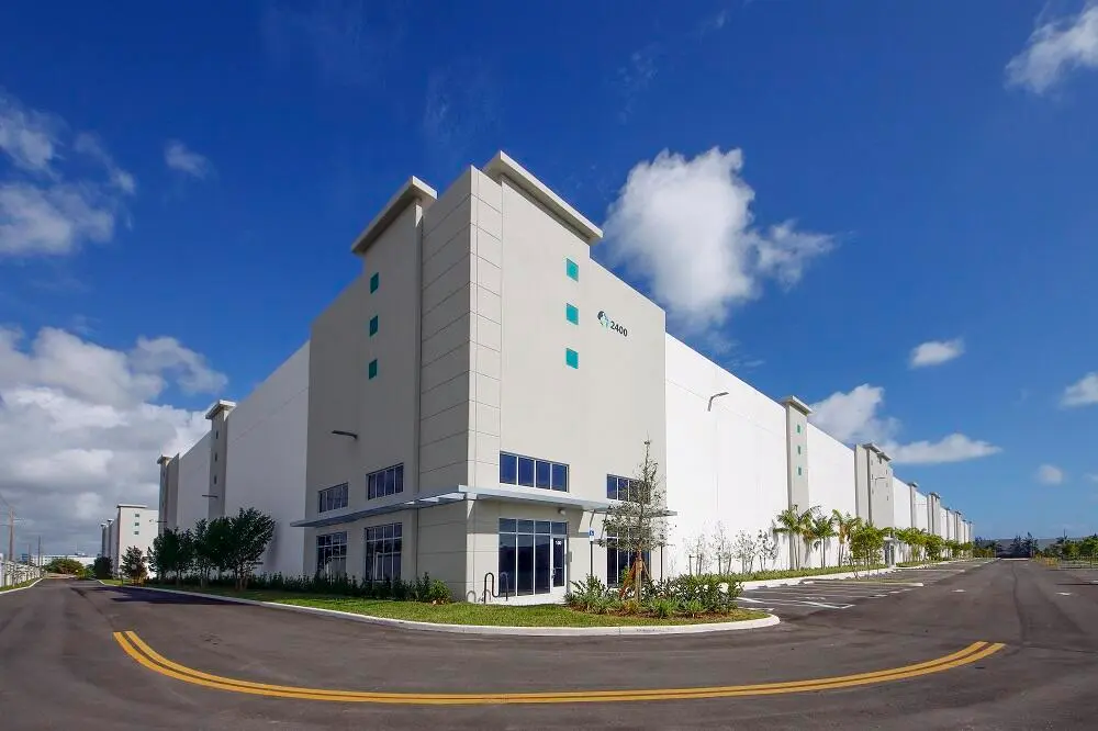 _MG_4218 at 2300 COMMERCE CENTER Way 160, Pembroke Park