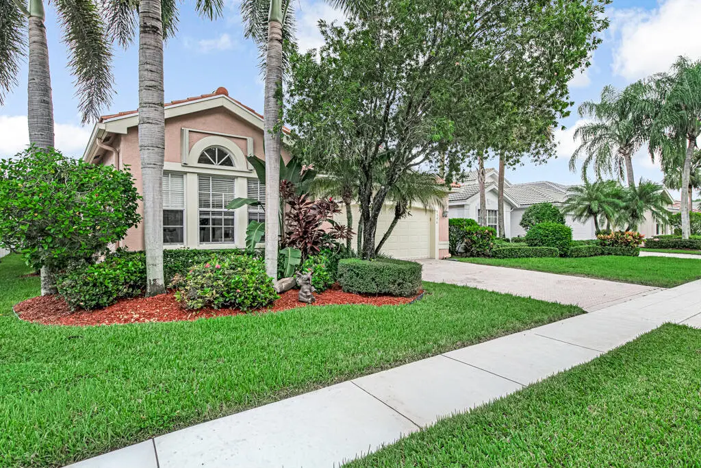 ALL NEW ROOF! at 7546 Pebble Shores Terrace, Lake Worth