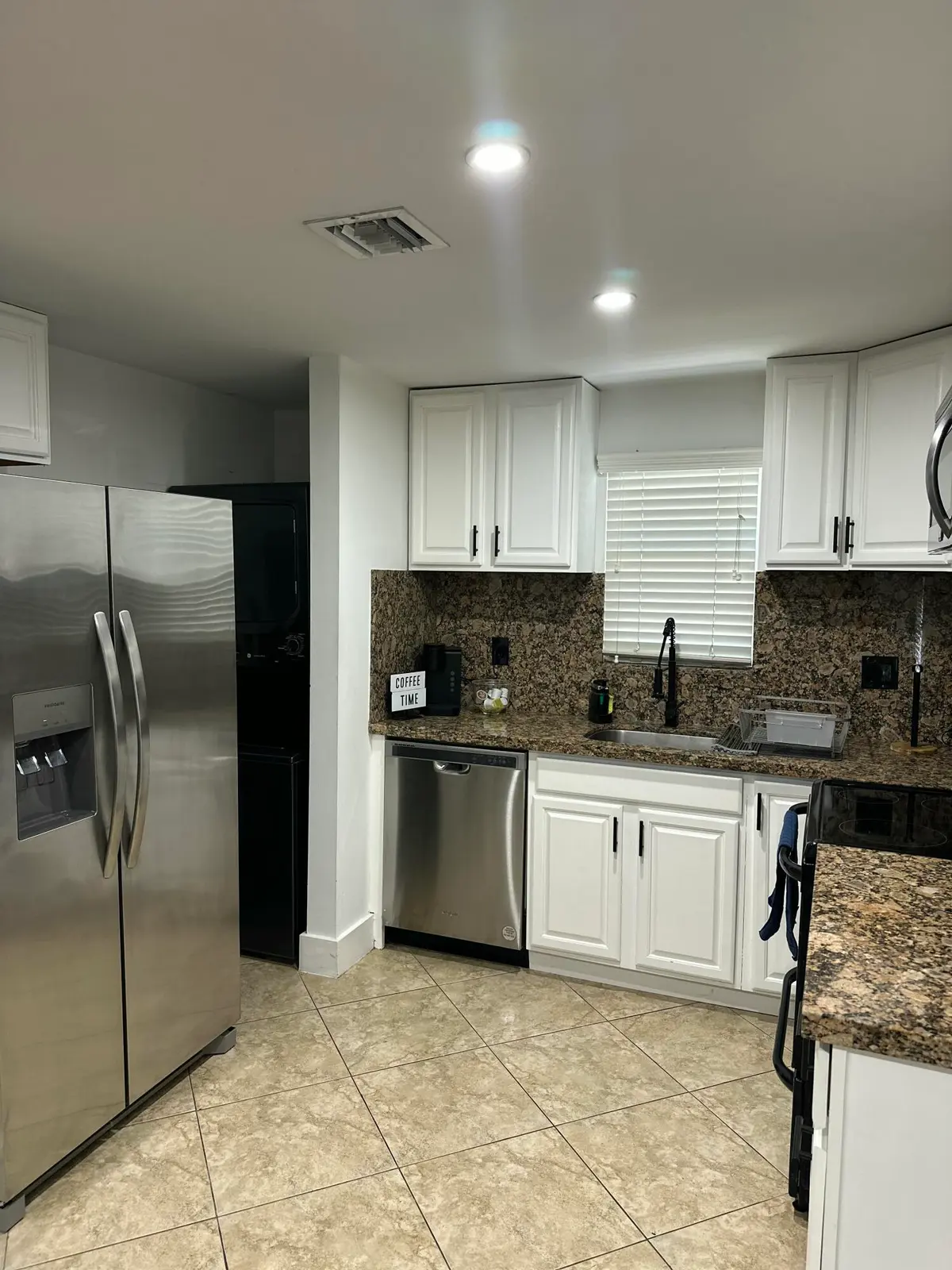 IMG_7115 at 2703 NE 6TH Lane, Wilton Manors