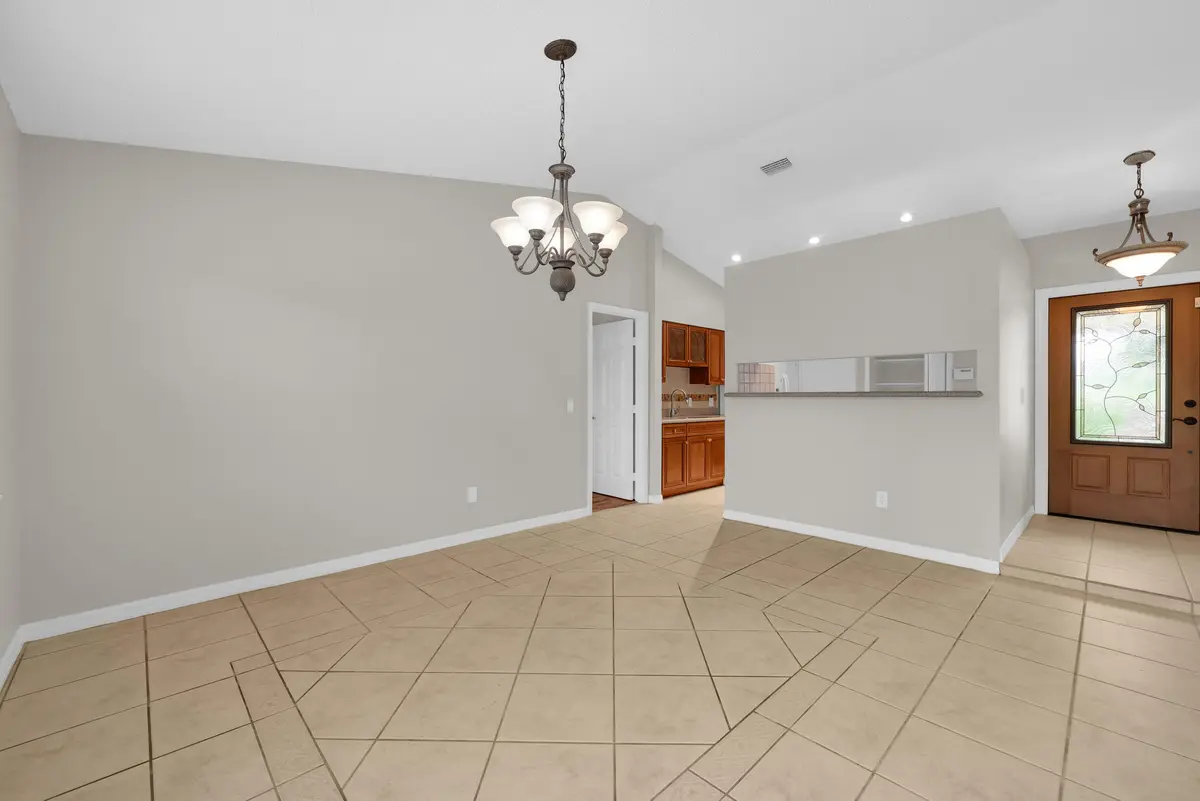 351 sw dwight ave - 09 at 351 SW Dwight Avenue, Port St. Lucie
