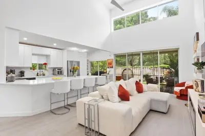 6045 Old Court Road 401, Boca Raton – Townhouse for sale