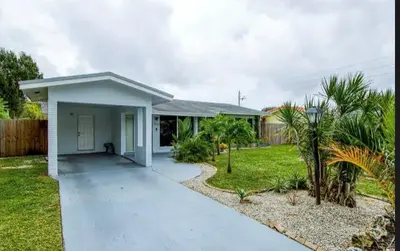 1905 N 45TH Avenue, Hollywood – Single Family Residence for sale