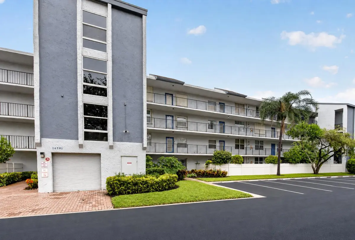 Cumberland Front at 14701 Cumberland Drive 2080, Delray Beach