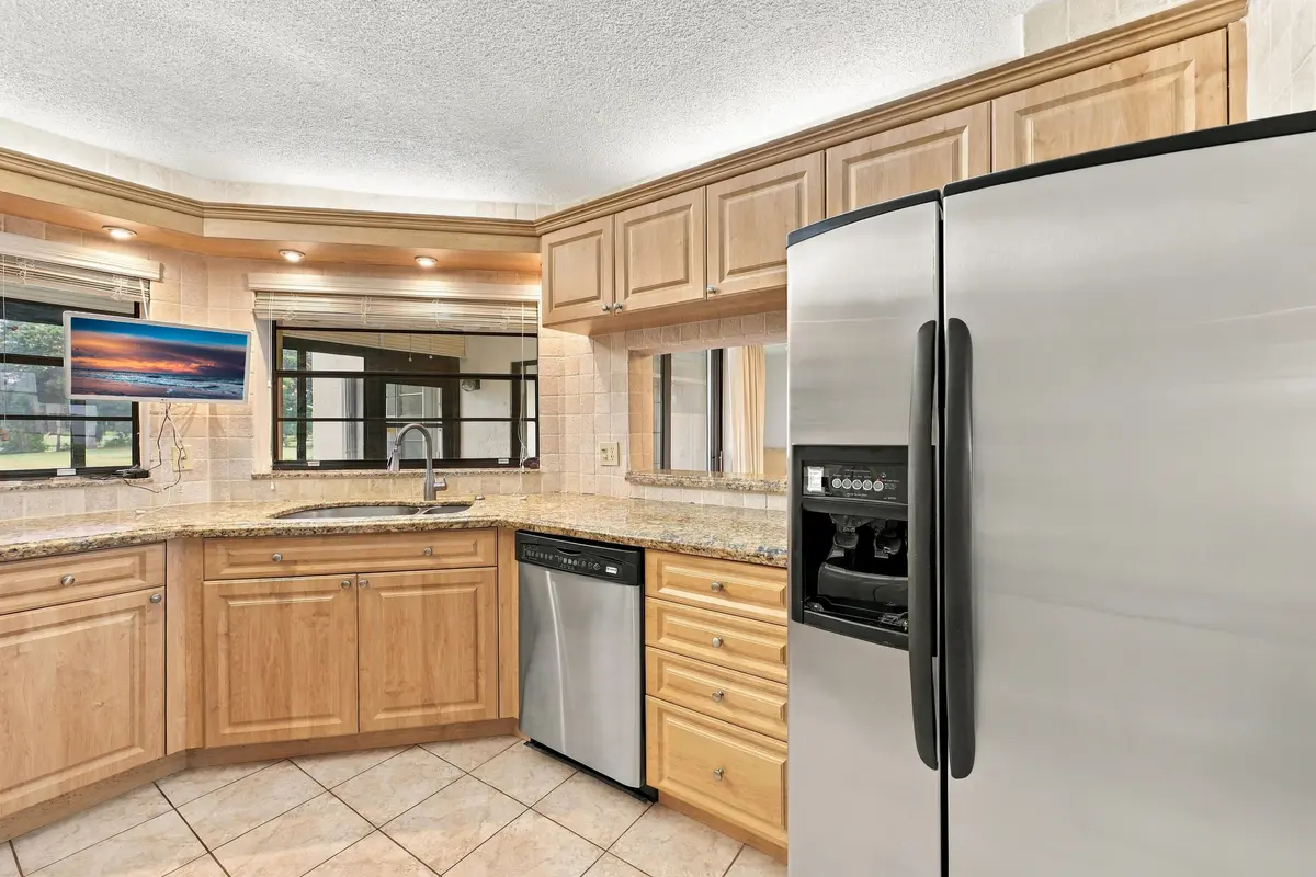 453A8935 at 5851 Parkwalk Drive, Boynton Beach