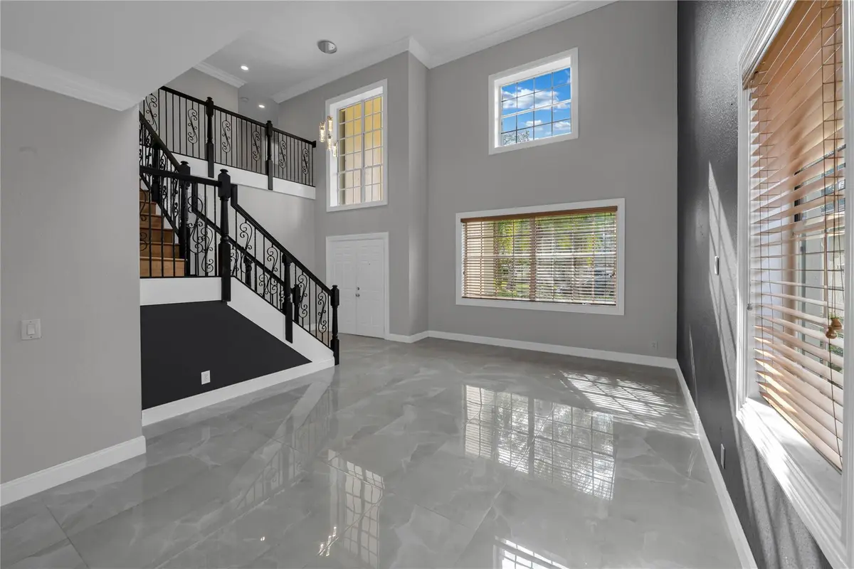 Photo 6 at 132 CAMERON Drive, Weston