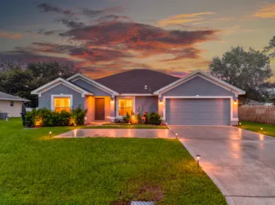 1317 SE SANDIA Drive, Port St. Lucie – Single Family Residence for sale