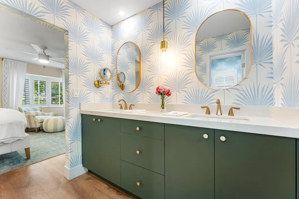 Dual Sinks w/ Dove-Tailed Draws at 5571 SUGAR MILL Court, Delray Beach