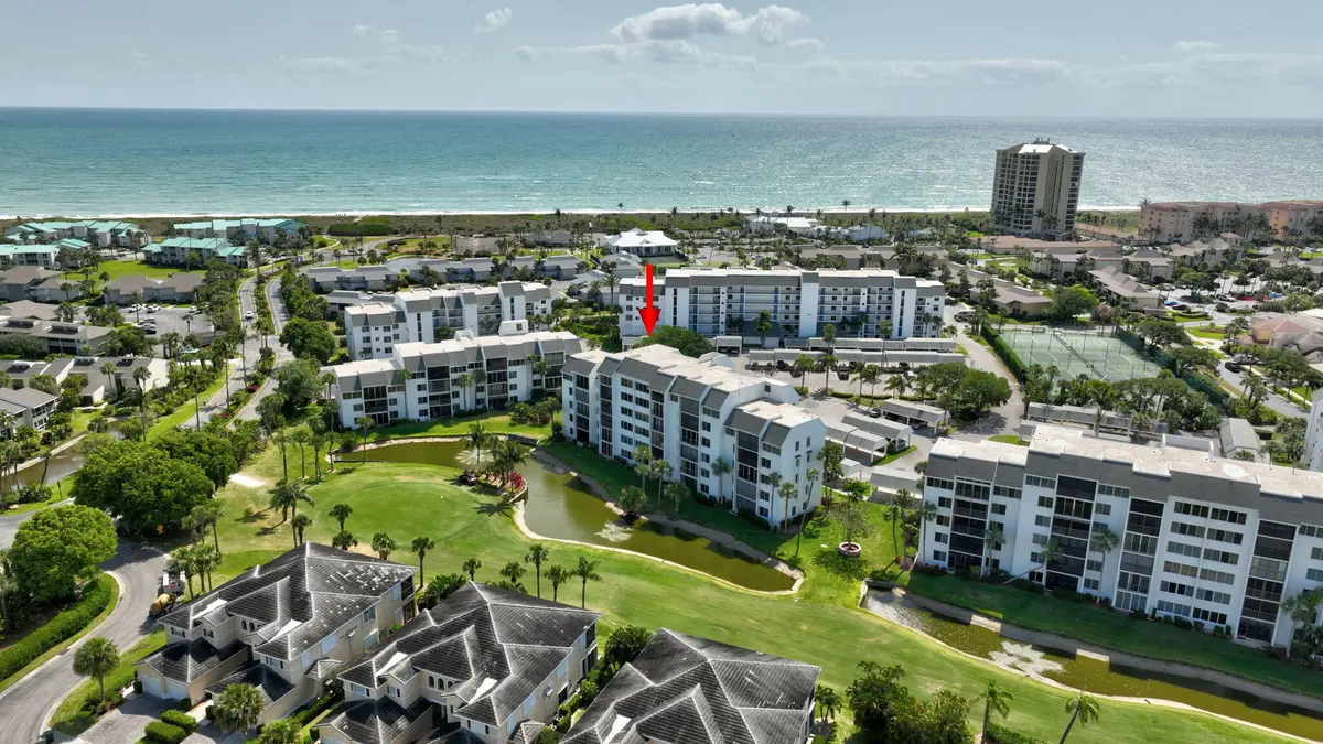 STEPS TO OCEAN & POND VIEW at 2400 S OCEAN Drive 7433, Hutchinson Island