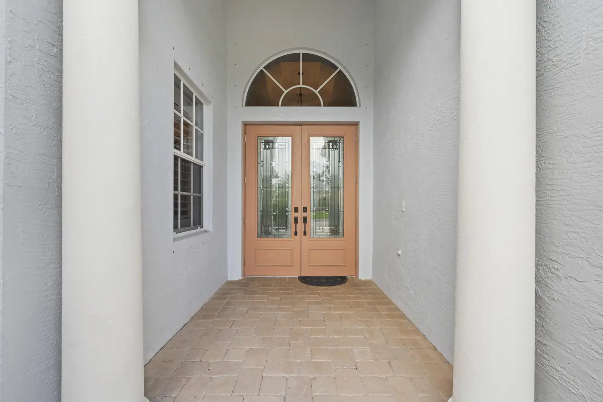 9_48 at 2483 SW Bridgeview Terrace, Palm City