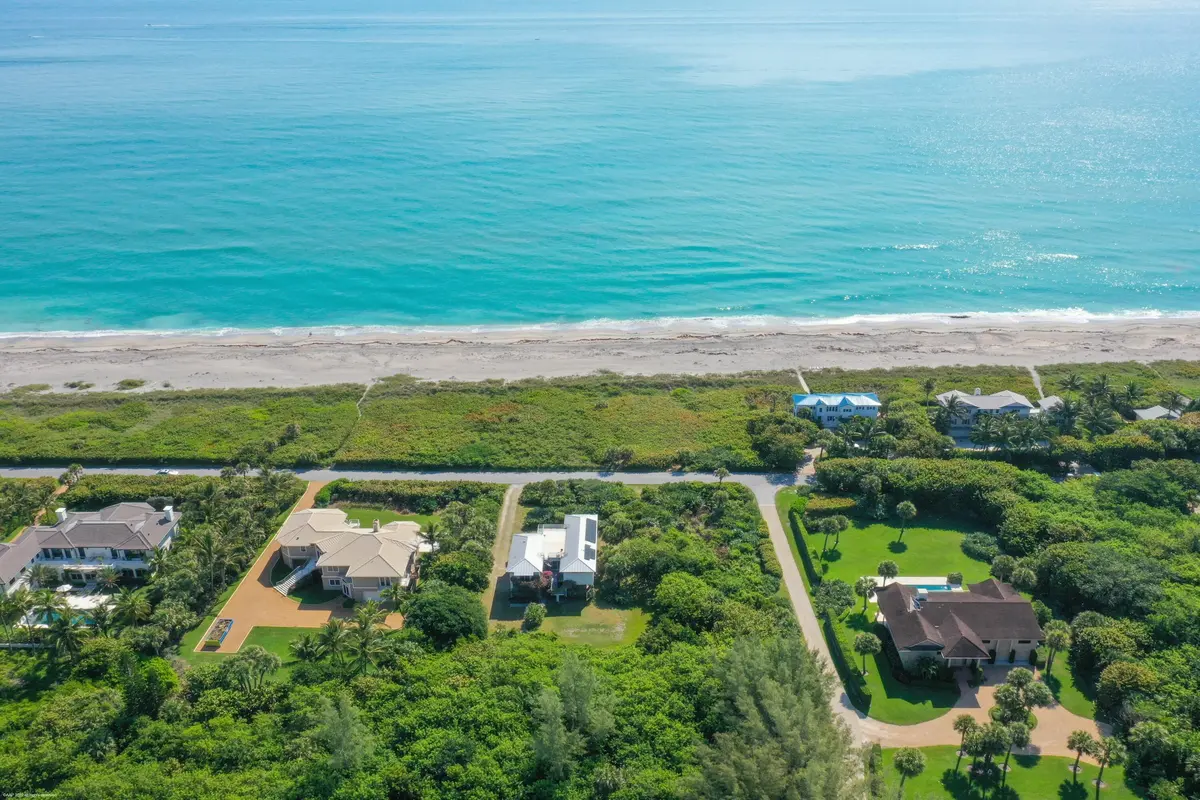 116 North Beach Rd 06 at 116 N BEACH Road, Jupiter Island
