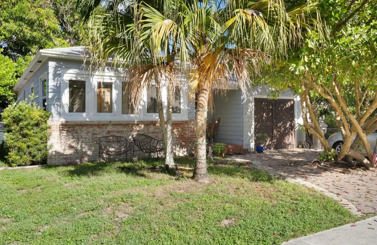 Front of Property at 421 N Ocean Breeze, Lake Worth Beach