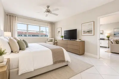 400 NE 20th Street C311, Boca Raton – Condominium for sale