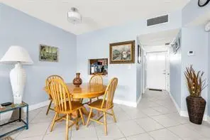 Dining Area at 400 NE 20th Street C311, Boca Raton