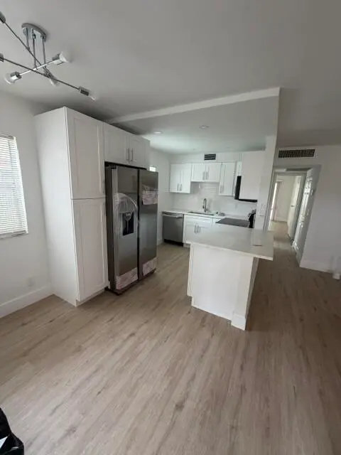 KITCHEN at 592 BRITTANY M Drive, Delray Beach