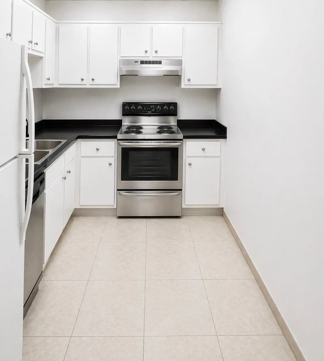 WhatsApp Image 2026-04-22 at 09.29.43 (1 at 901 HILLCREST Drive 307, Hollywood