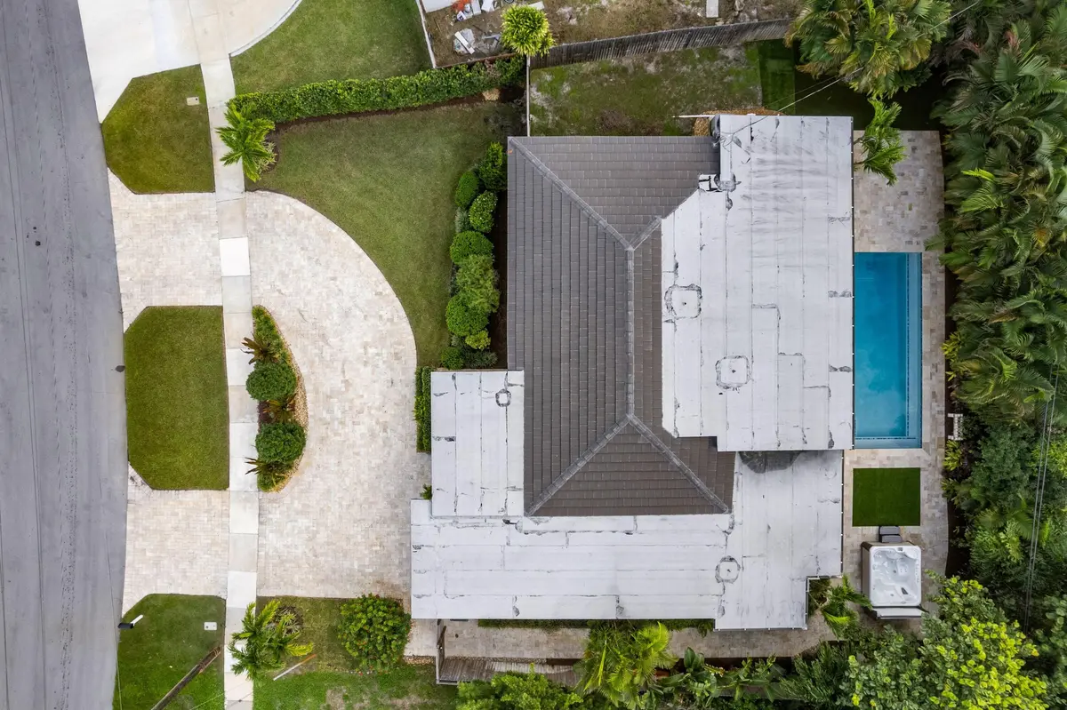 450 NE 5TH Circle at 450 NE 5TH Circle, Boca Raton