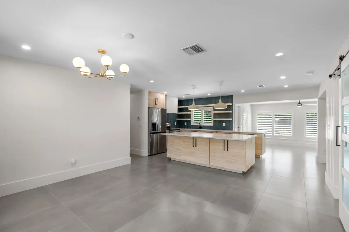 450 NE 5TH Circle at 450 NE 5TH Circle, Boca Raton